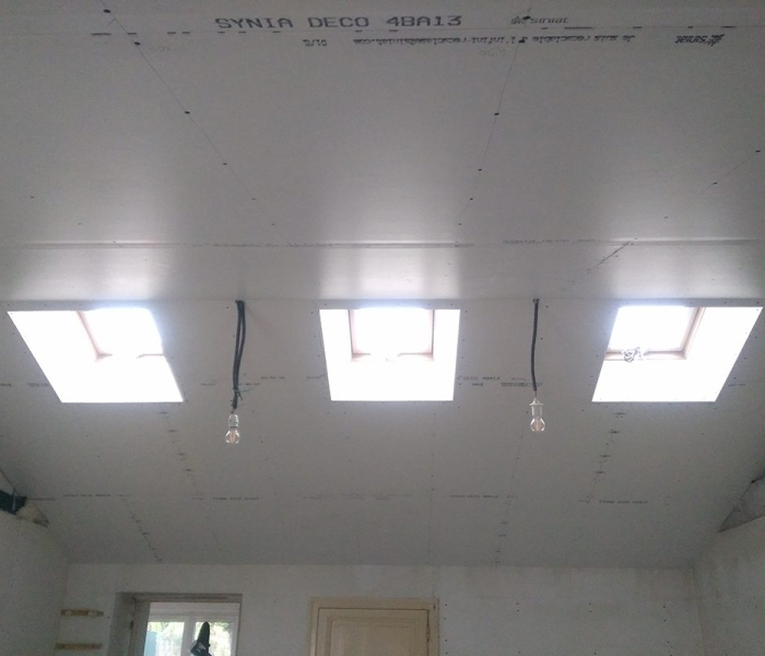 Habillage d'un velux en Placostil